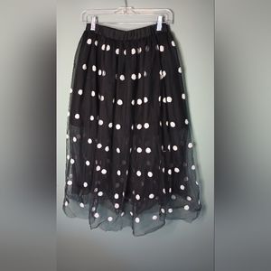 Embroidery Pok a dot black and white. Pre loved